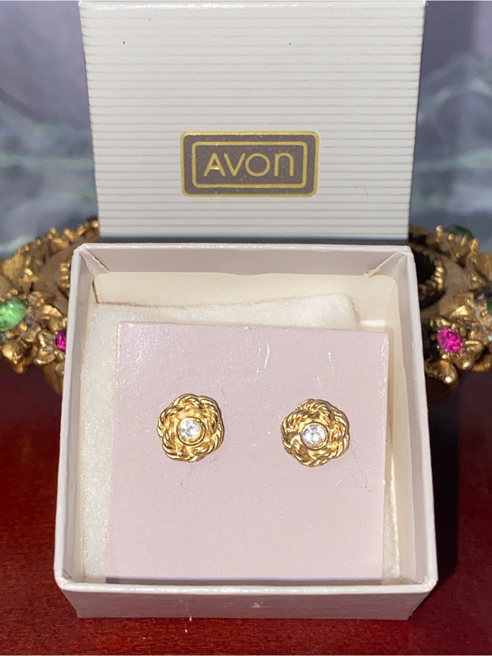 Vtg 1989 Avon Braided Sparkle Rope Twist Knot Stud Earrings NIB Gold